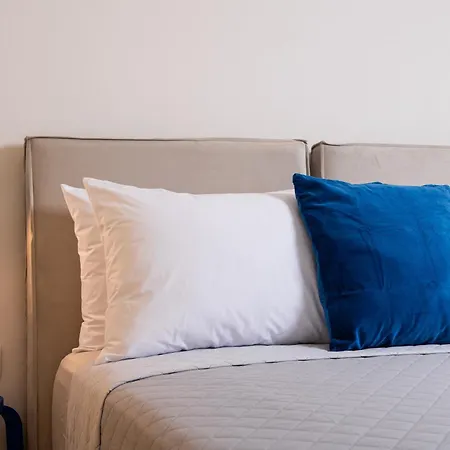 Bard Apartments, Athens-3